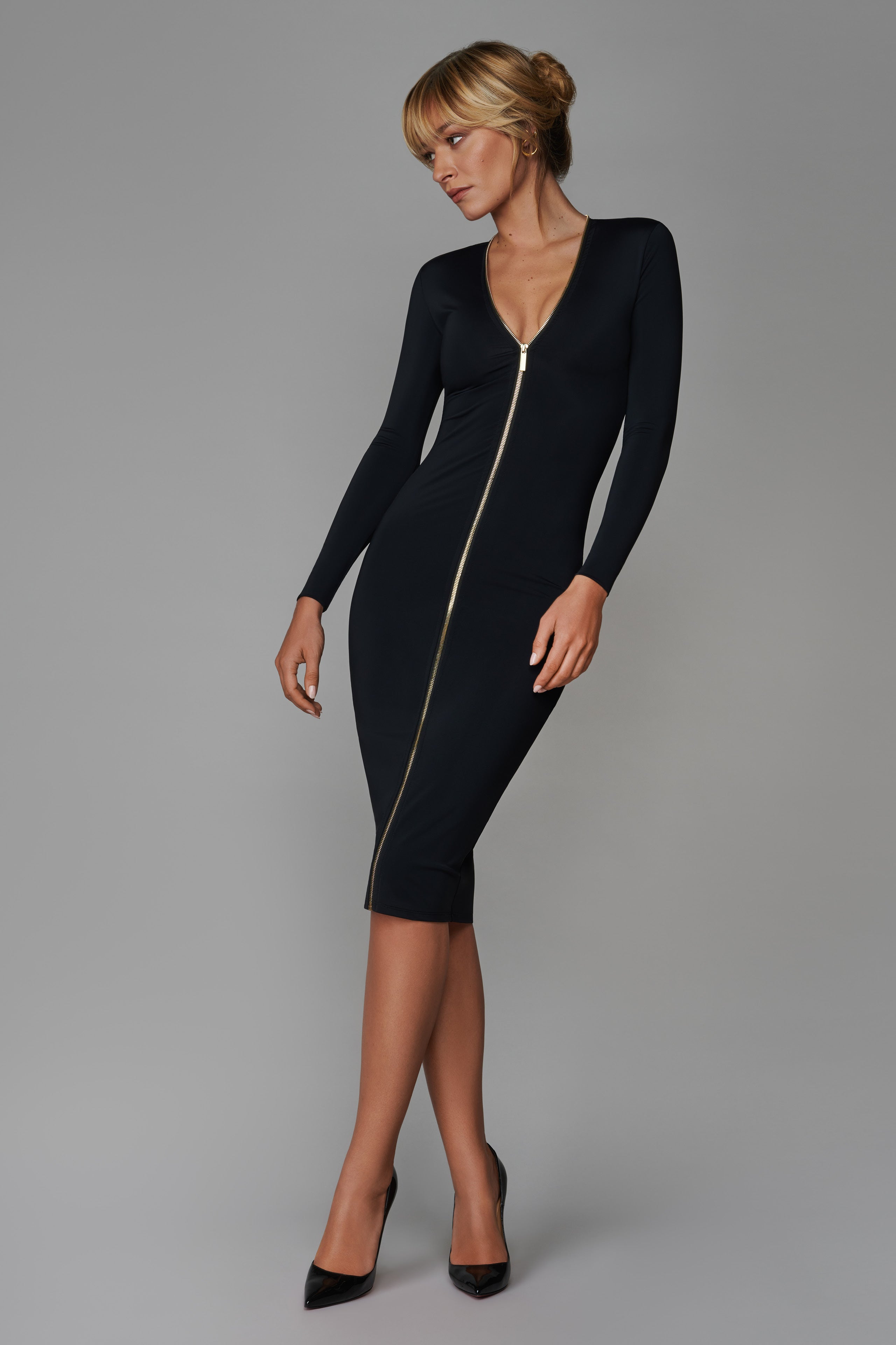 021 - Stretch midi dress with zip