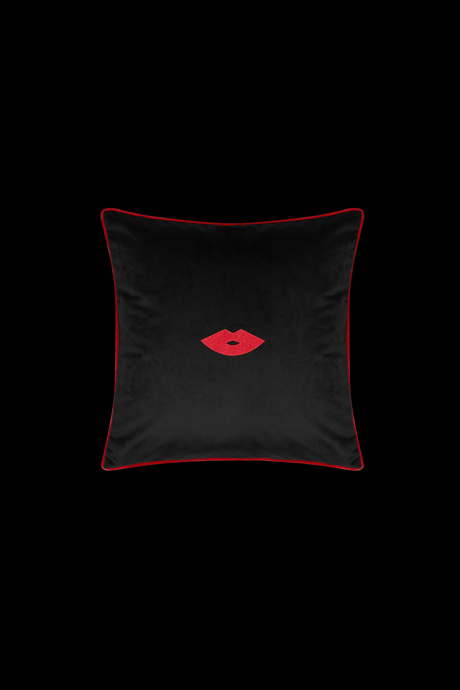 French Kiss Cushion - Curiosités Désirables ©