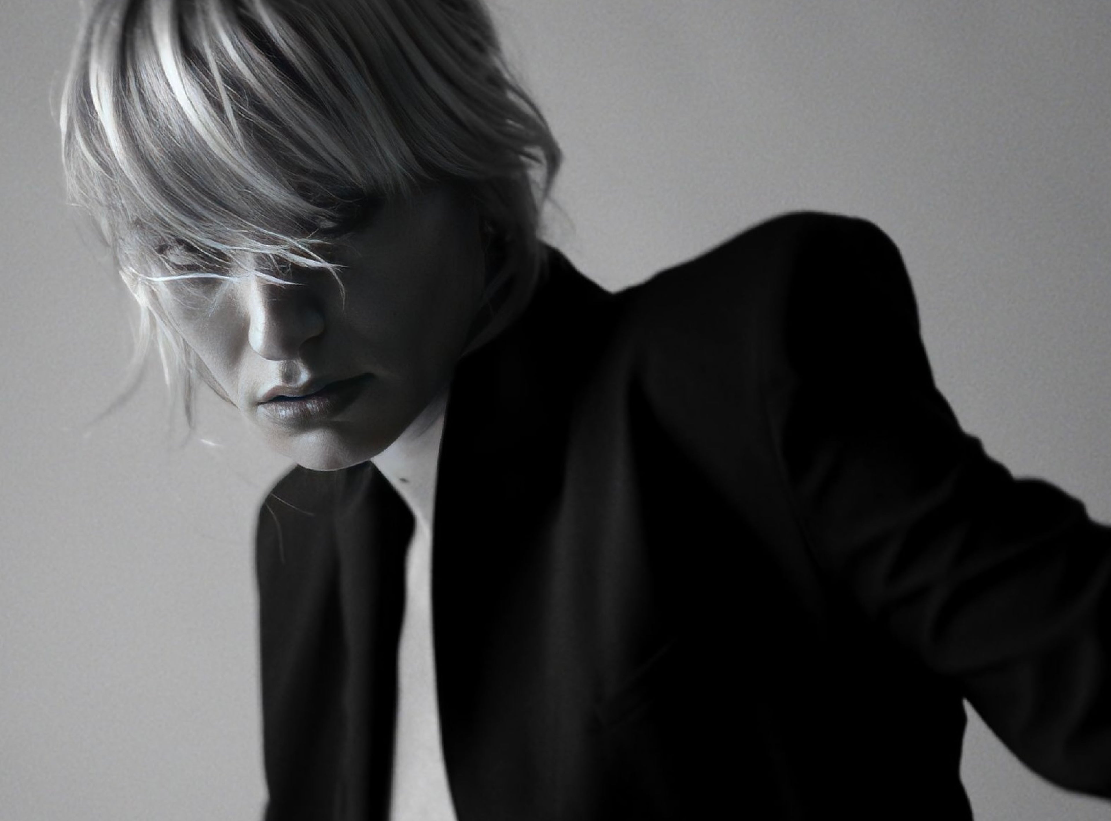 Le Vestiaire – Maison Close US