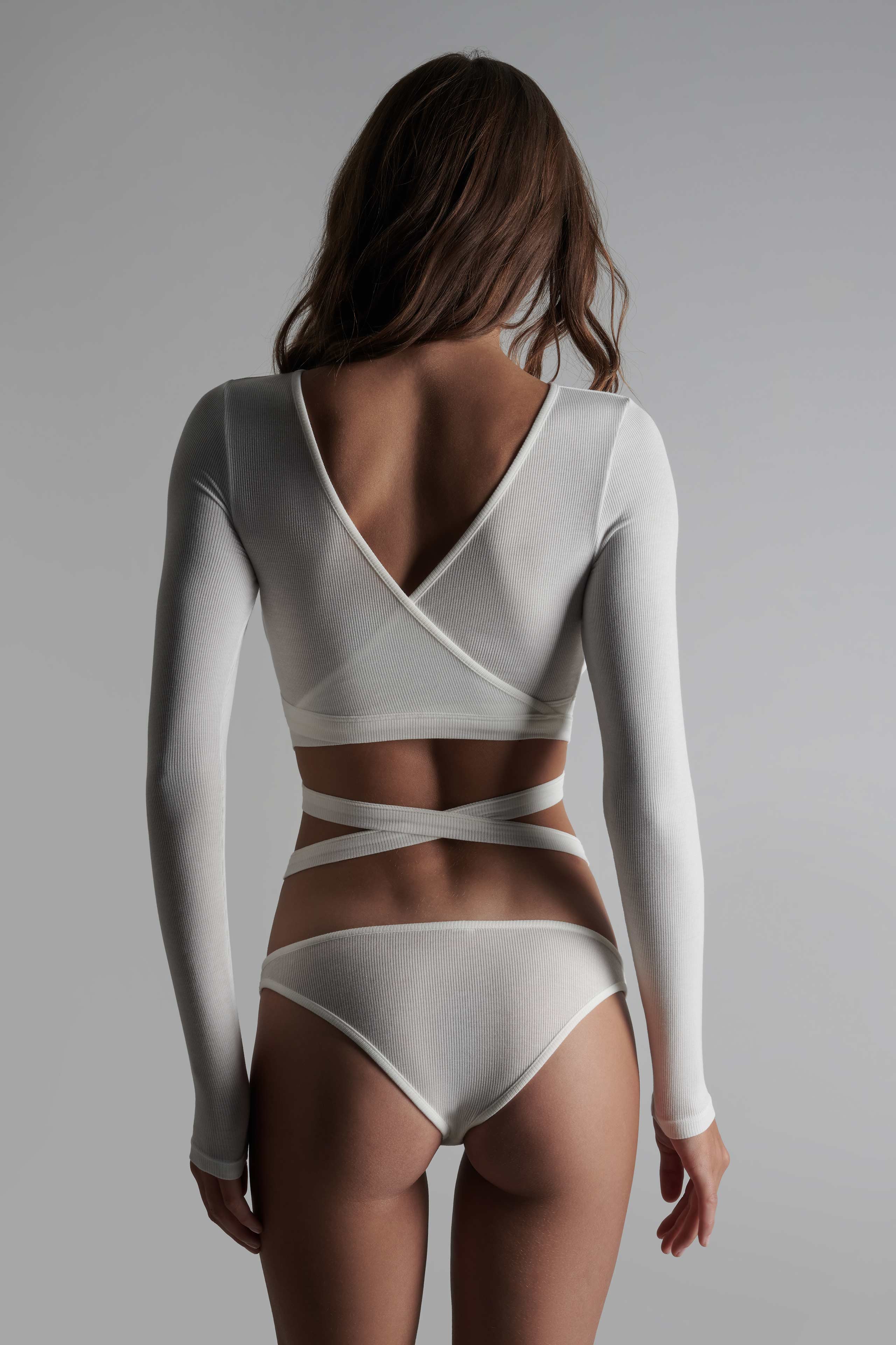 Wrap over top long sleeves - La Femme Amazone