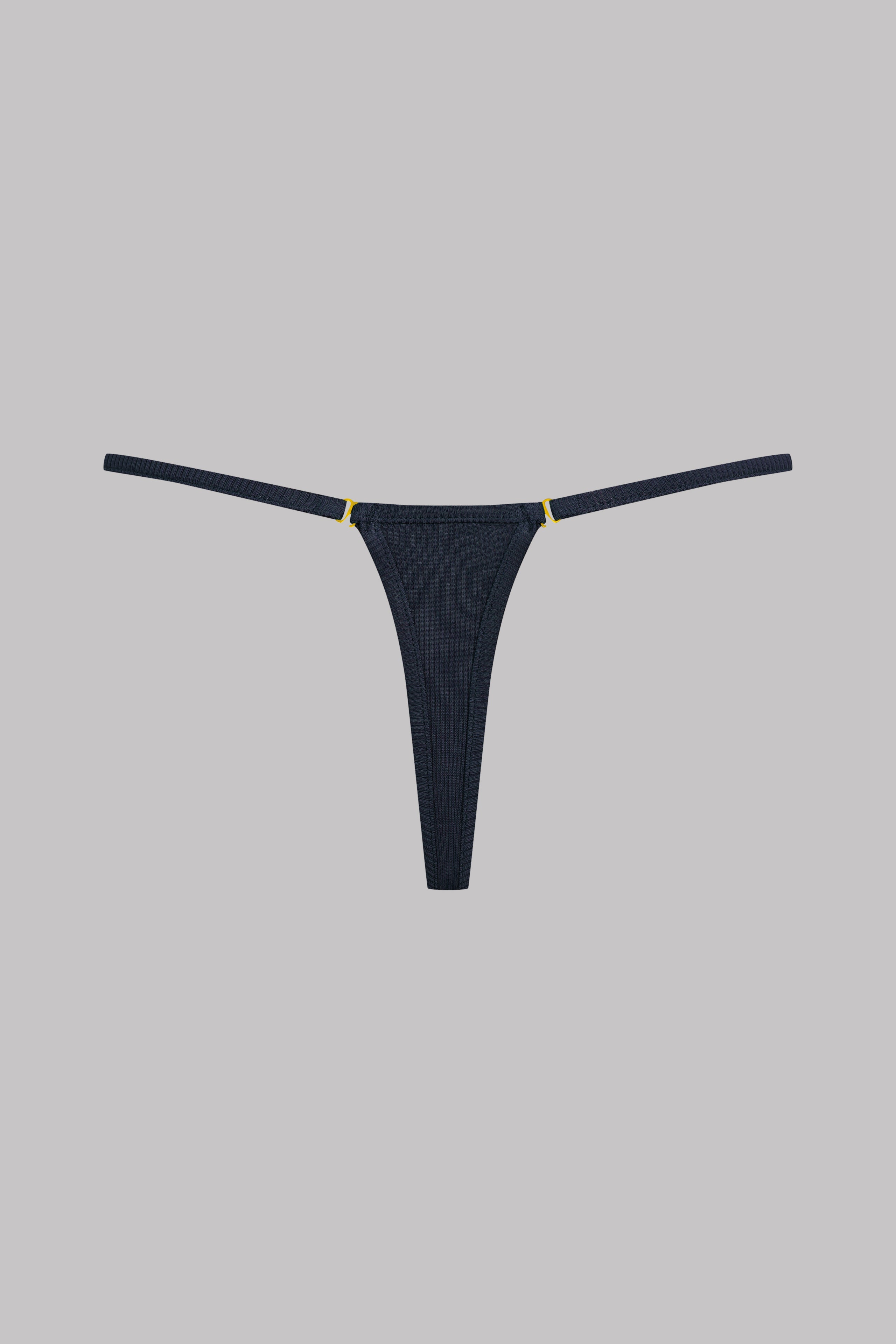 Mini Thong - La Femme Amazone